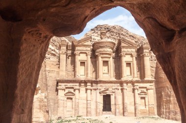 Ürdün 'deki Petra Manastırı (El-Deir)