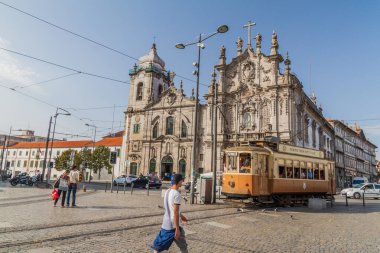 Porto, Portekiz - 16 Ekim 2017: Porto, Portekiz 'deki Carmo Kilisesi.