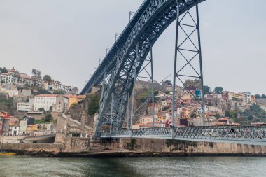 Dom Luis Porto, Portekiz Douro Nehri üzerinde köprü