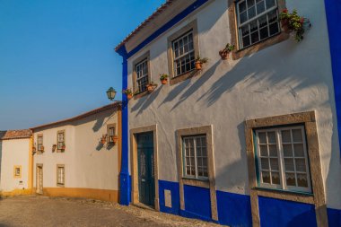 Portekiz, Obidos köyündeki renkli evler