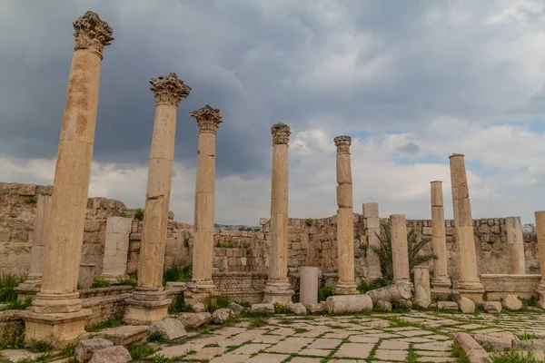 Ερείπια Της Αγοράς Στην Αρχαία Πόλη Jerash Ιορδανία — Φωτογραφία Αρχείου