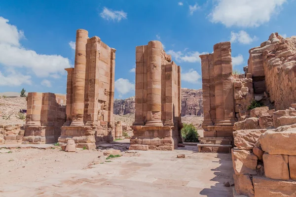 Temenos Gateway Cidade Antiga Petra Jordânia — Fotografia de Stock