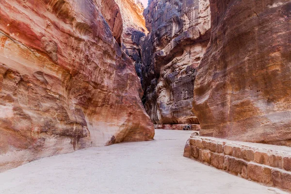 Siq Smalle Kloof Hoofdingang Van Oude Stad Petra Jordanië — Stockfoto