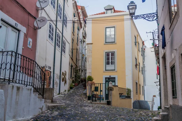 Lizbon Portekiz Ekim 2017 Lizbon Portekiz Alfama Mahallesi Nde Dar — Stok fotoğraf