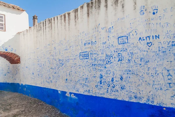 Obidos Portugal Oktober 2017 Blå Teckningar Vägg Byn Obidos — Stockfoto