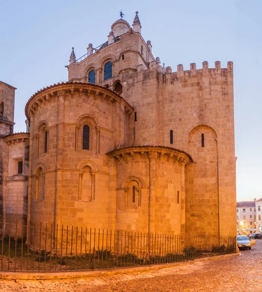 Vista Serale Della Vecchia Cattedrale Velha Coimbra Portogallo — Foto Stock