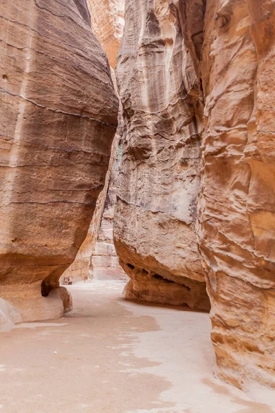 View Siq Narrow Gorge Main Entrance Ancient City Petra Jordan — 스톡 사진