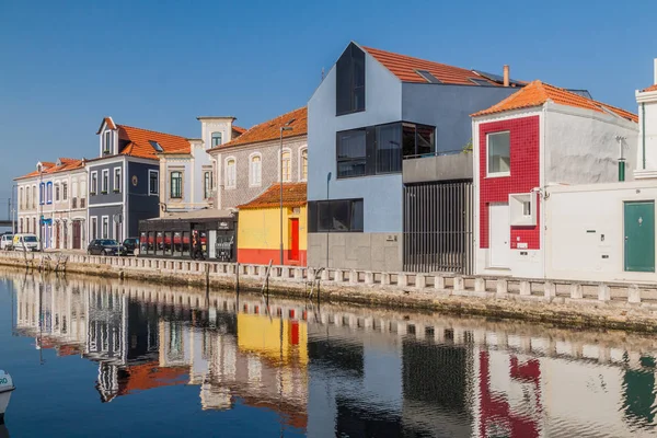 Aveiro Portugal Octubre 2017 Coloridos Edificios Junto Canal Aveiro Portugal — Foto de Stock