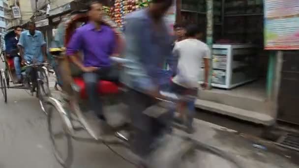 Ruch uliczny w Old Dhaka, Bangladesz — Wideo stockowe