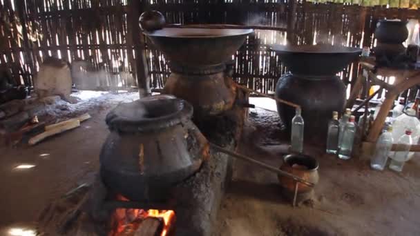 Distilling of a palm wine — 비디오
