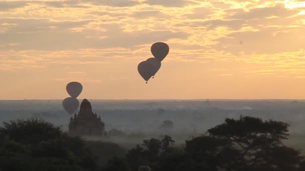 Balóny nad Bagan — Stock video
