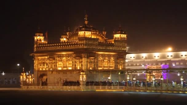 Goldener Tempel harmandir sahib in amritsar — Stockvideo