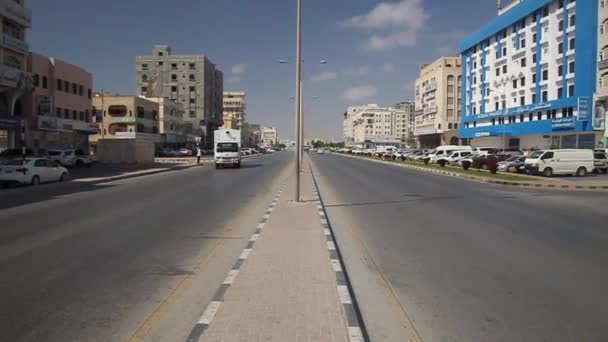 Widok na drogę w Salalah. — Wideo stockowe