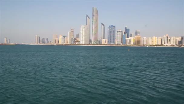 Skyline of Abu Dhabi — Stock Video