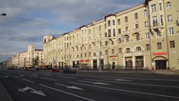 Independence Avenue Praspiekt Niezalieznasci in Minsk, Belarus — Stockvideo