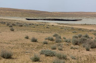 Türkmenistan 'da Darvaza (Derweze) gaz krateri (Cehennemin Kapısı)
