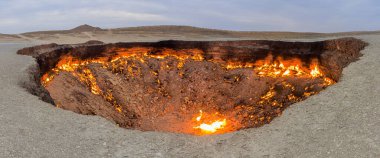 Türkmenistan 'da Darvaza (Derweze) gaz krateri (Cehennemin Kapısı)