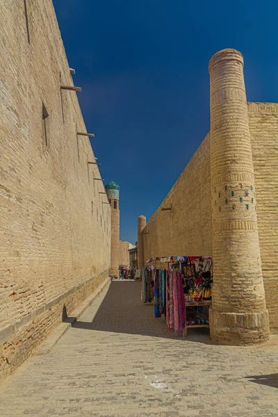 乌兹别克斯坦Khiva老城狭窄的小巷 — 图库照片