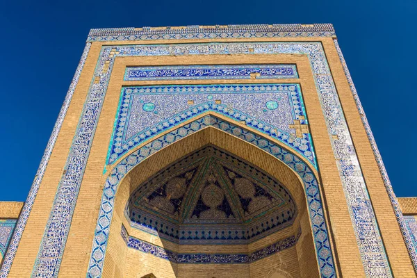 Iwan Front Portal Allakuli Khan Madrassah Old Town Khiva Uzbekistan — Stock Photo, Image