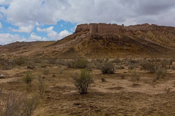Rovine Della Fortezza Ayaz Qala Nel Deserto Kyzylkum Uzbekistan — Foto Stock