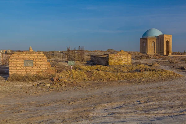 Mezquita Cementerio Antigua Konye Urgench Turkmenistán — Foto de Stock