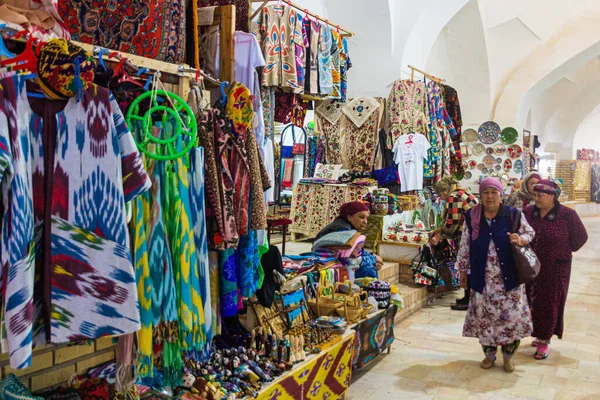 Khiva Uzbekistan April 2018 Interior Allakuli Khan Bazaar Khiva Uzbekistan — Stock Photo, Image