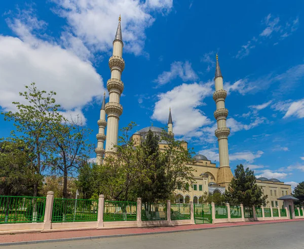 Ertugrul Gazi Mosque Ashgabat Capital Turkmenistan — Stock Photo, Image