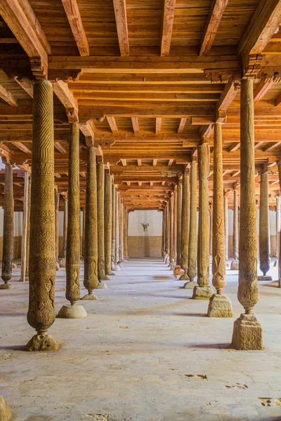 Khiva Uzbekistán Abril 2018 Interior Mezquita Juma Casco Antiguo Khiva — Foto de Stock