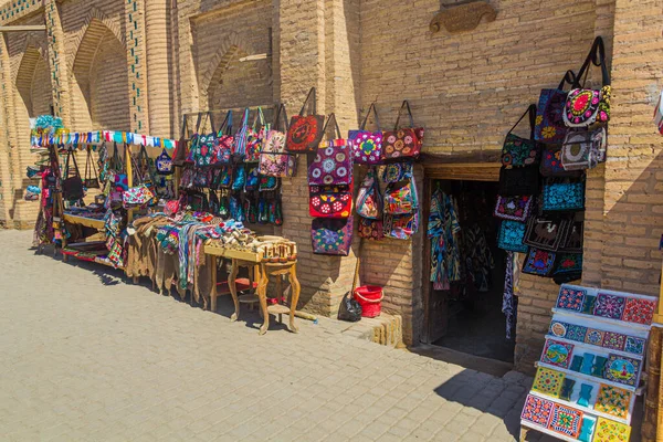 Khiva Uzbequistão Abril 2018 Mercado Rua Cidade Velha Khiva Uzbequistão — Fotografia de Stock