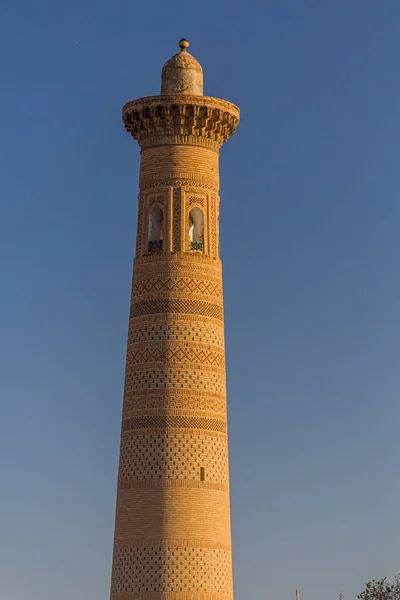 Minaret Mosquée Sayid Niaz Sheliker Dans Vieille Ville Khiva Ouzbékistan — Photo