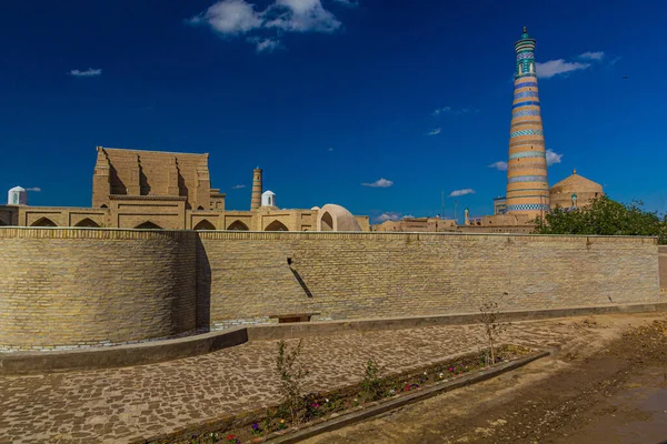 Islam Khoja Minaret Juma Mosque Minaret Old Town Khiva Uzbekistan — Stock Photo, Image
