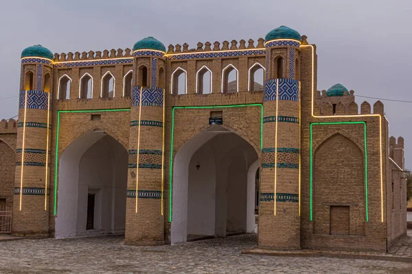 Belyst Antik Port Khiva Uzbekistan — Stockfoto