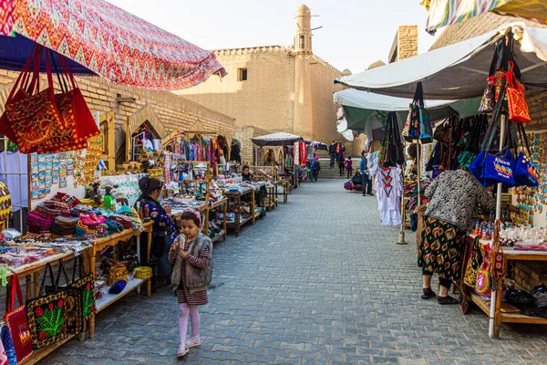 Khiva Uzbekistan April 2018 Street Market Old Town Khiva Uzbekistan — Stock Photo, Image