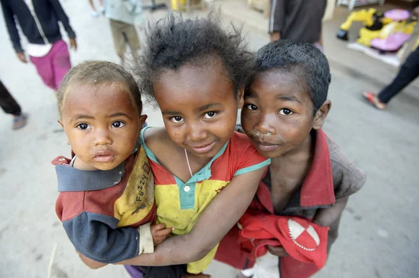 Madagaskar Fianarantsoa Portret Bezdomnych Dzieci Ulicy — Zdjęcie stockowe
