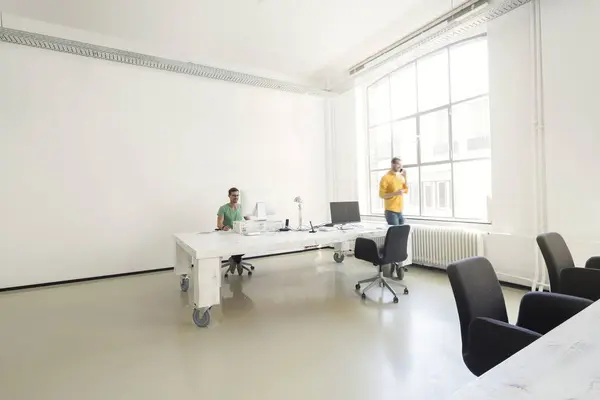 Two Businessmen Working Together Office — Stock Photo, Image