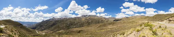 Güney Amerika Peru Andes Pass Strae Ins Tal Nach Chivay — Stok fotoğraf