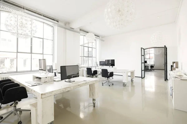 Interior Una Oficina Agencia Moderna Con Muebles —  Fotos de Stock