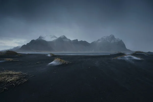 Islandia Vestrahorn Mountain Nawałnicy — Zdjęcie stockowe
