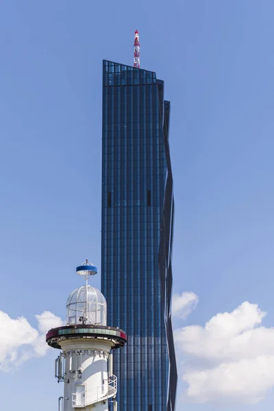 Blick Auf Turm Tag Gegen Den Himmel Österreich — Stockfoto
