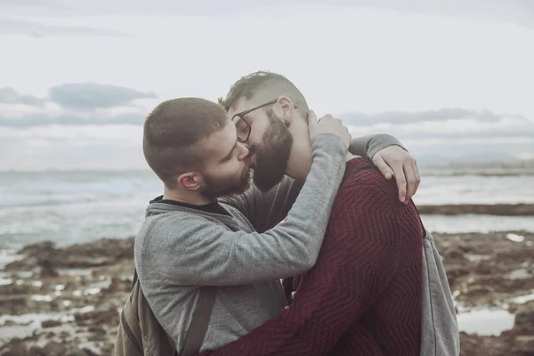 Young Gay Couple Hugging Kissing Front Sea — Stock Photo, Image
