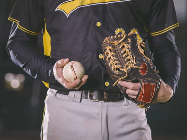 Baseball Spelare Innehav Baseball — Stockfoto