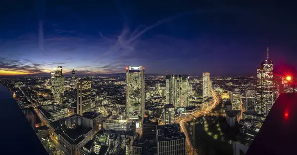 Německo Hesse Frankfurt Finanční Čtvrti Večerních Hodinách — Stock fotografie