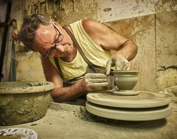 Potter Workshop Working Vase — Stock Photo, Image