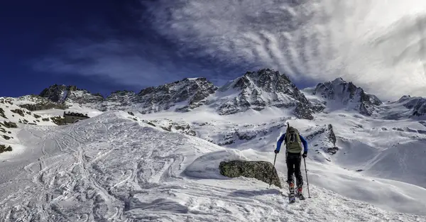 Italien Gran Paradiso Skifahren Die Chabod Hütte — Stockfoto