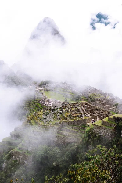 Peru Machu Picchu Bölge Machu Picchu Kalesi Huayna Dağ Siste — Stok fotoğraf