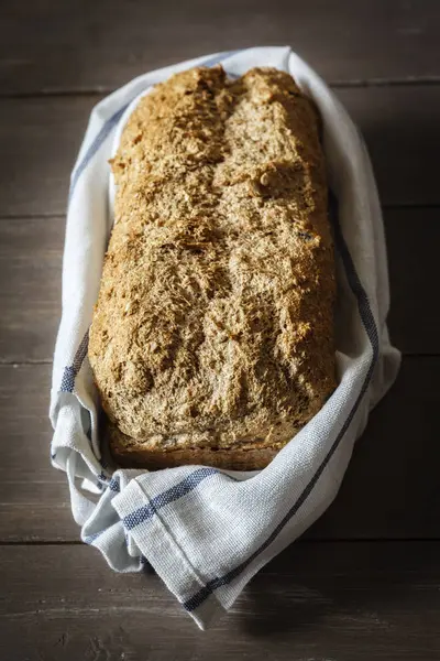 Ψωμί ολικής αλέσεως όλυρα — Φωτογραφία Αρχείου