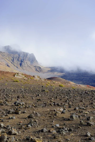 Verenigde Staten Hawaii Maui Haleakala Wolken Vulkanische Krater — Stockfoto