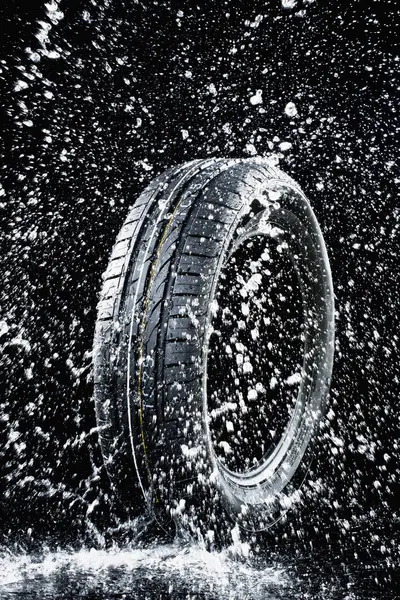 View Car Tyre Wetness — Stock Photo, Image