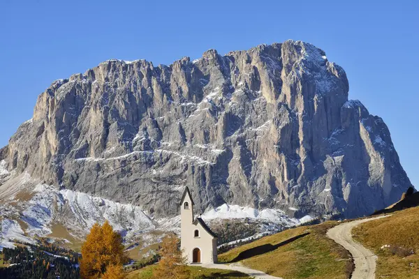 Italie Dolomites Tyrol Sud Petite Église Passo Gardena Montagne Sassolungo — Photo