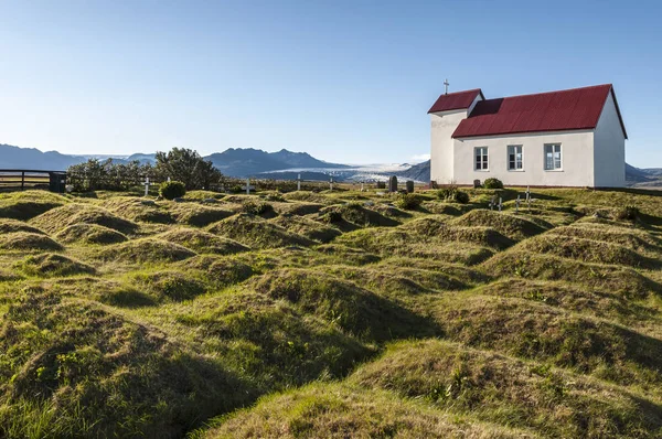 Island Brunnholskirkja Blick Auf Kirche Und Friedhof Bei Tag — Stockfoto